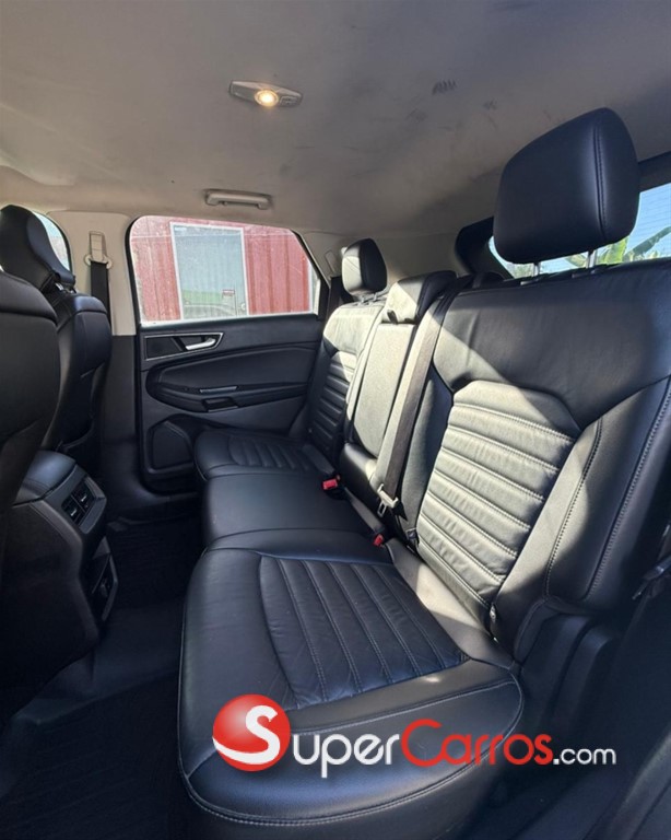 2016 Ford EDGE — foto 10 / 10