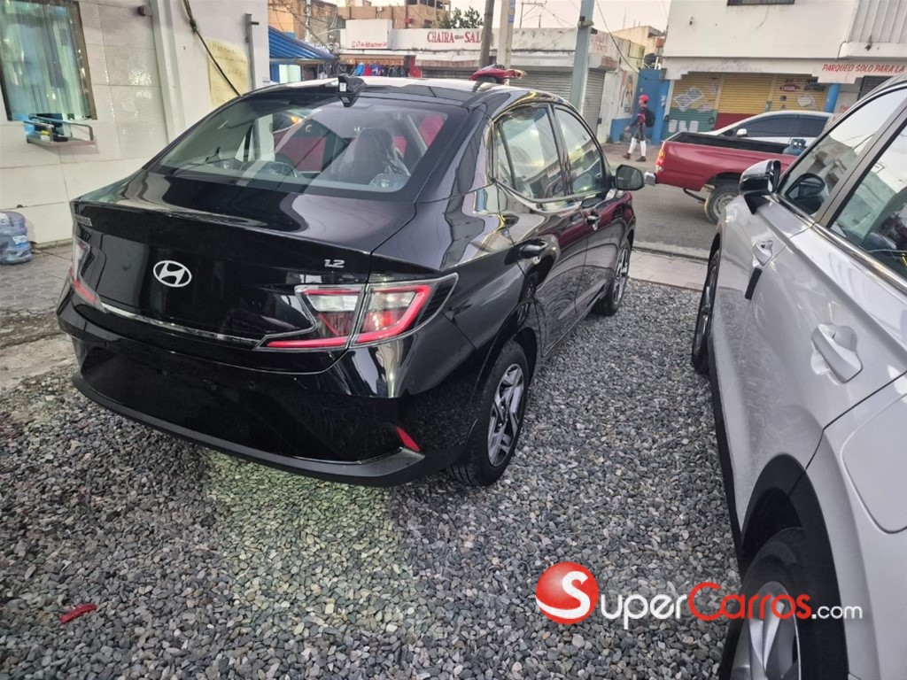 2026 Hyundai Grand I 10 Sedan — foto 4 / 5