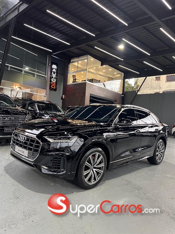 2019 Audi Q8 Premium