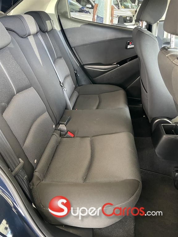2019 Mazda Demio — foto 6 / 7
