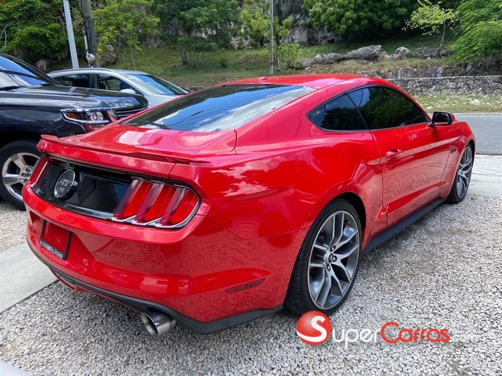 2015 Ford Mustang GT 50 Aniversario — foto 7 / 7