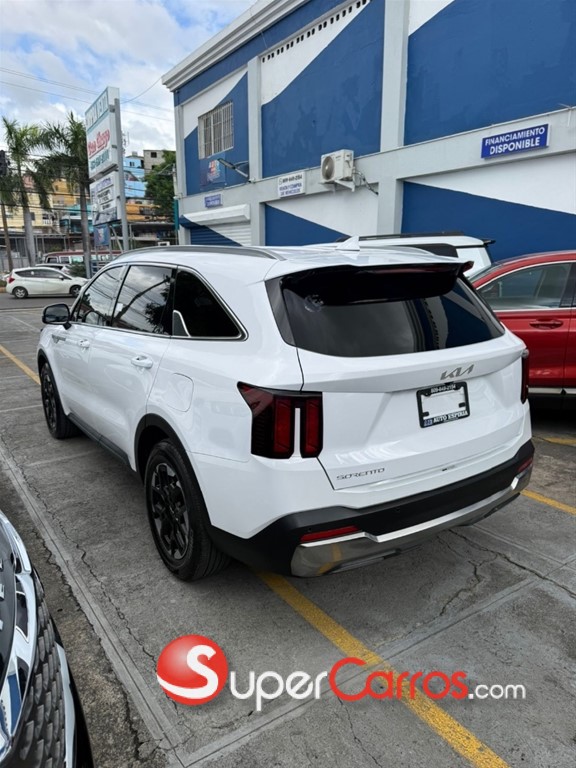 2024 Kia Sorento S — foto 4 / 12