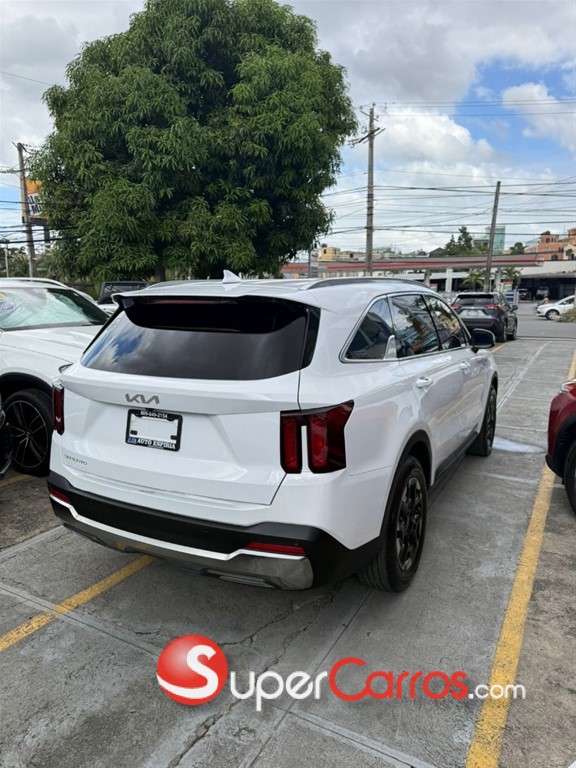 2024 Kia Sorento S — foto 6 / 12