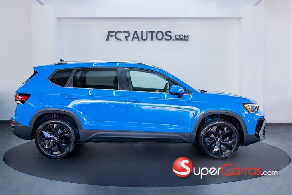 2025 Volkswagen Taos Comfortline — foto 2 / 12