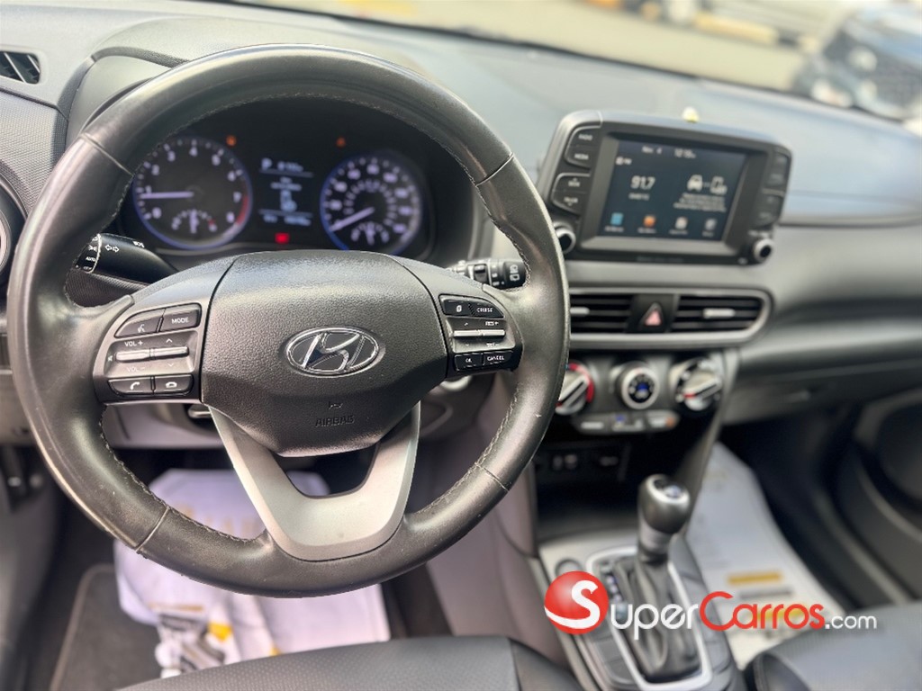 2021 Hyundai KONA SEL — foto 8 / 10