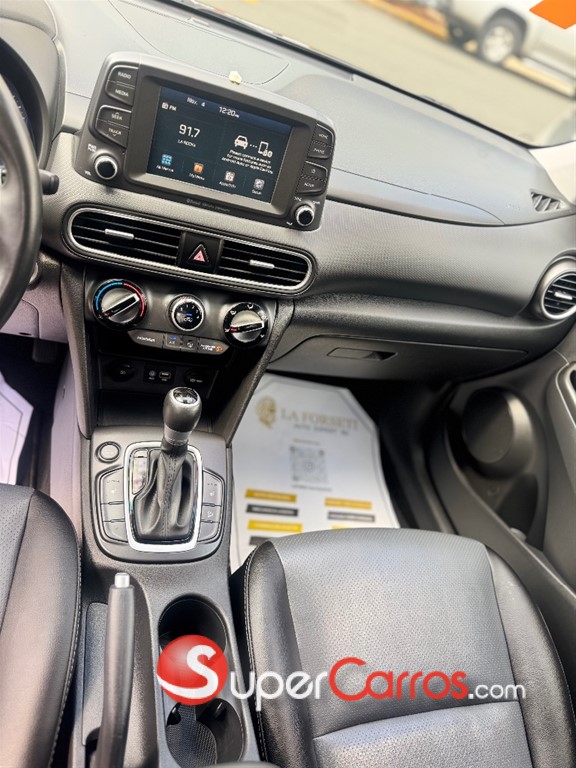 2021 Hyundai KONA SEL — foto 9 / 10