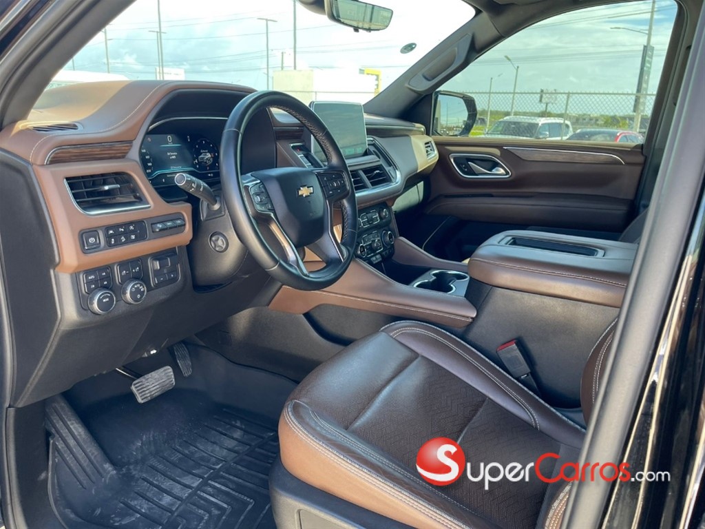 2023 Chevrolet Suburban Highcountry — foto 10 / 12