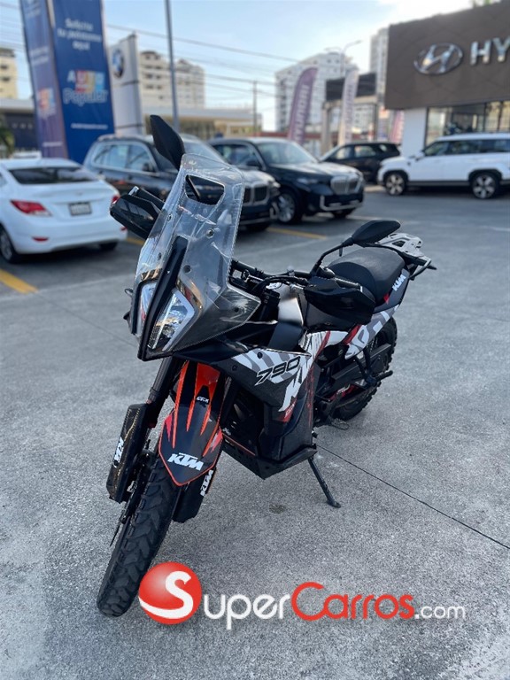 2024 KTM 790 ADVENTURE R