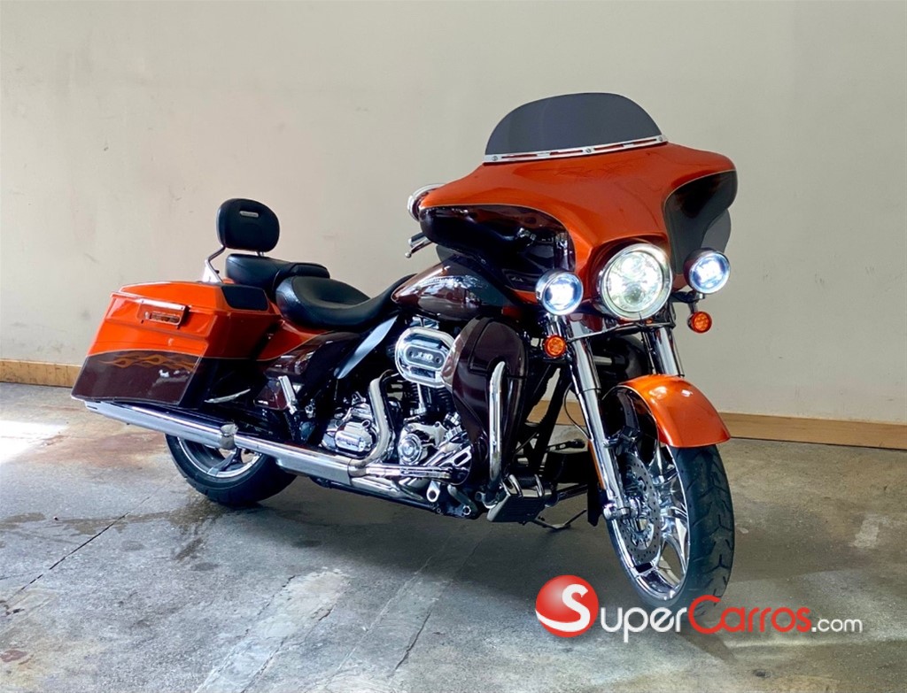 2012 Harley Davidson Street Glide — foto 2 / 9