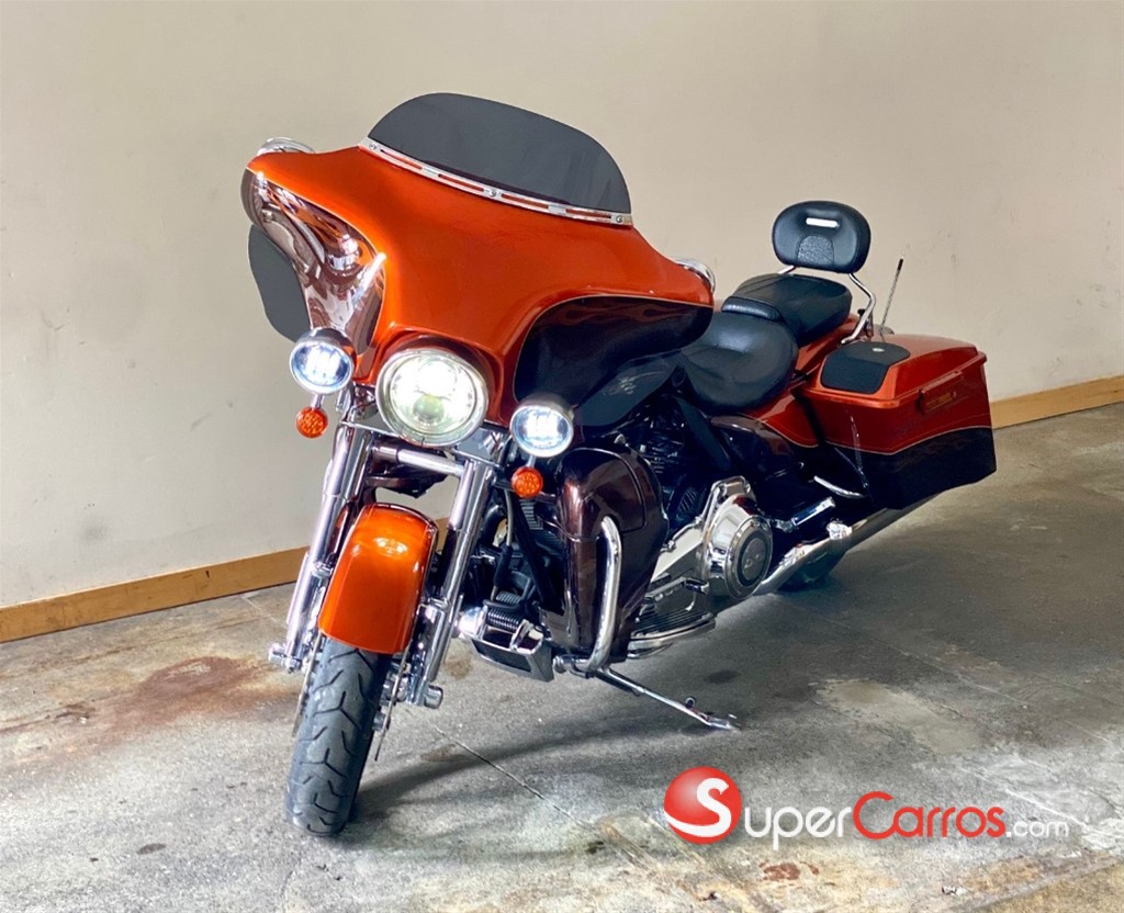 2012 Harley Davidson Street Glide — foto 3 / 9