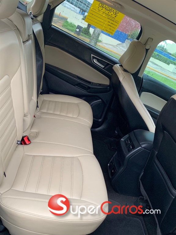 2020 Ford EDGE SEL — foto 10 / 11