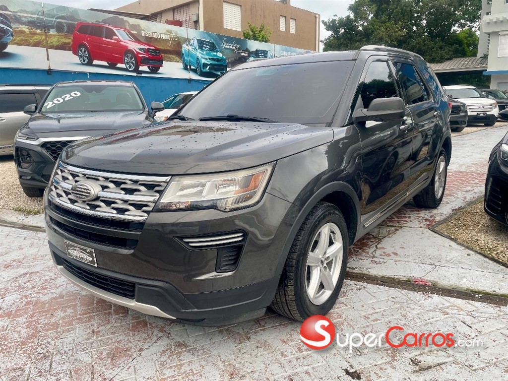 2019 Ford Explorer — foto 3 / 12