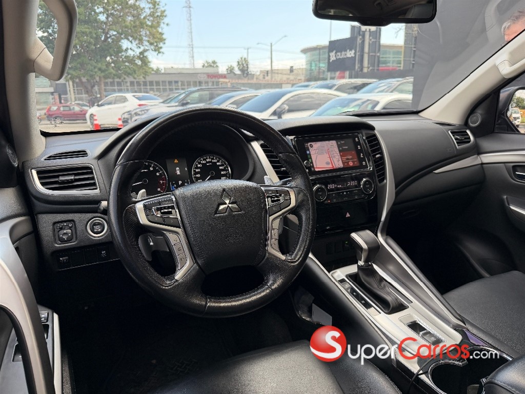 2019 Mitsubishi Motors Montero Sport — foto 5 / 10