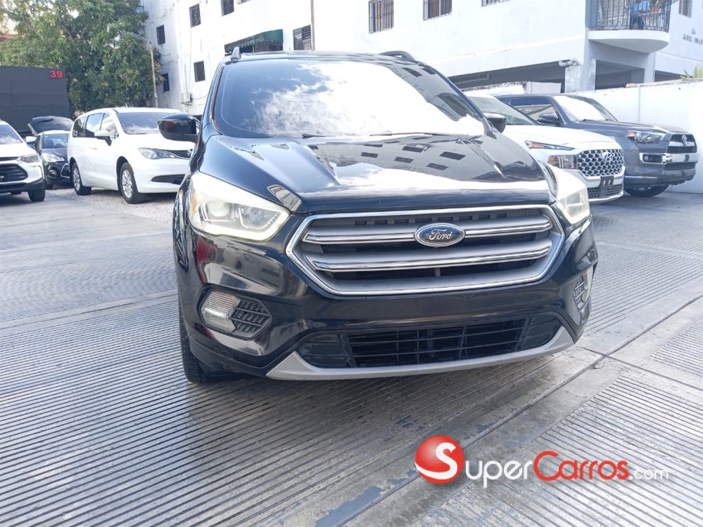 2017 Ford Escape SE Ecoboost — foto 3 / 12