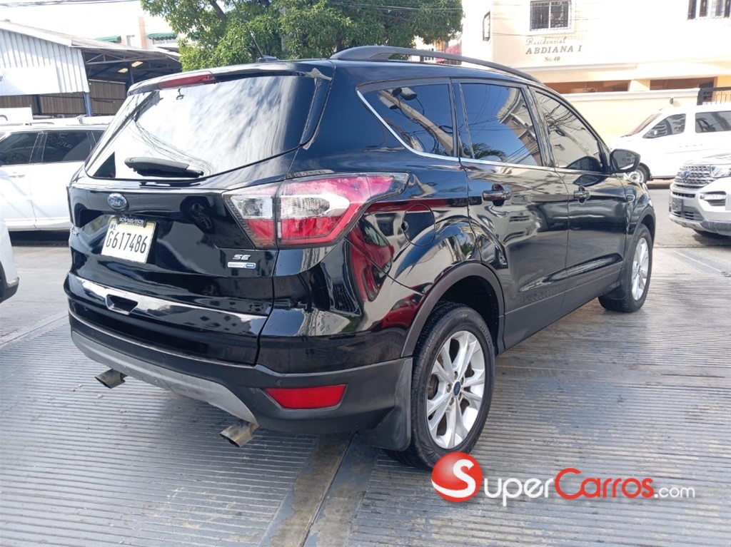 2017 Ford Escape SE Ecoboost — foto 5 / 12