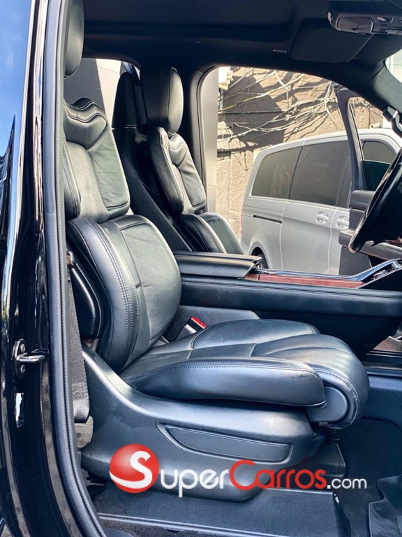 2023 Lincoln Navigator Reserve I — foto 3 / 12
