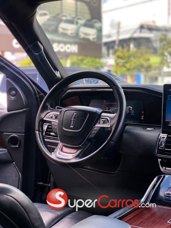 2023 Lincoln Navigator Reserve I — foto 5 / 12
