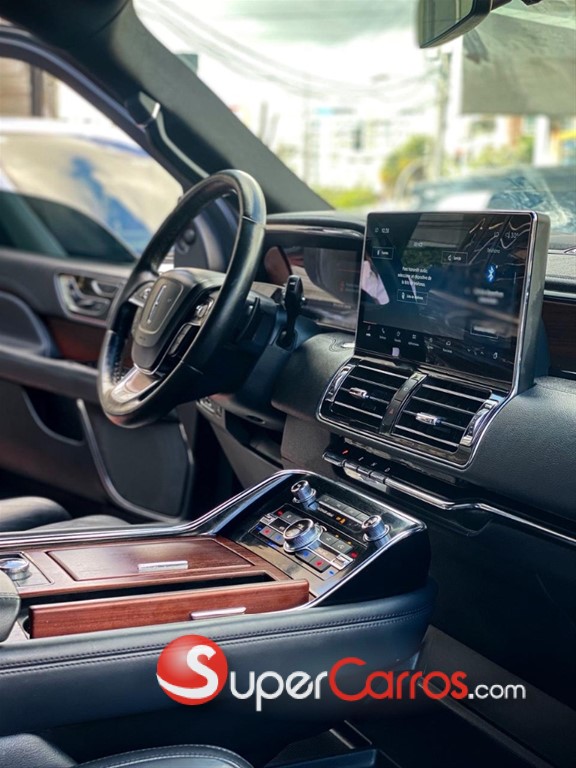 2023 Lincoln Navigator Reserve I — foto 10 / 12