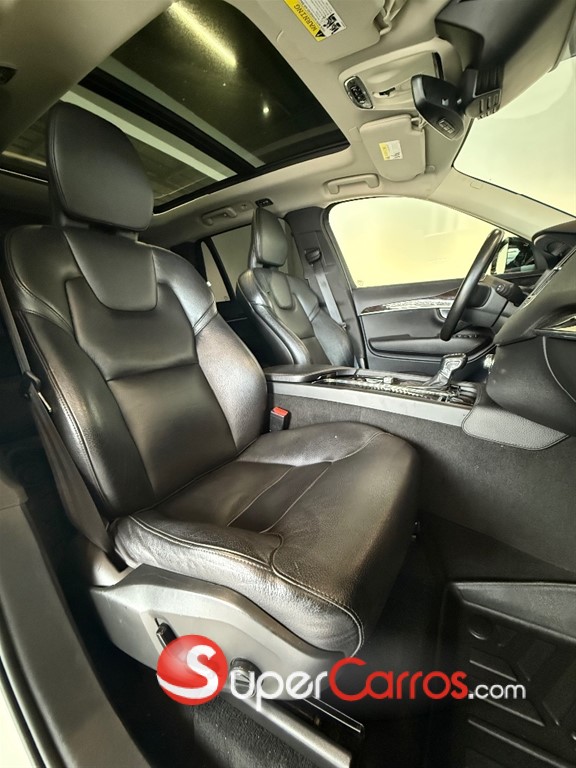2019 Volvo XC90 Momentum T6 — foto 9 / 10