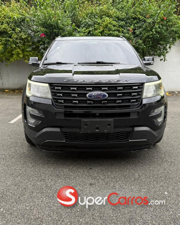 2016 Ford Explorer — foto 3 / 11
