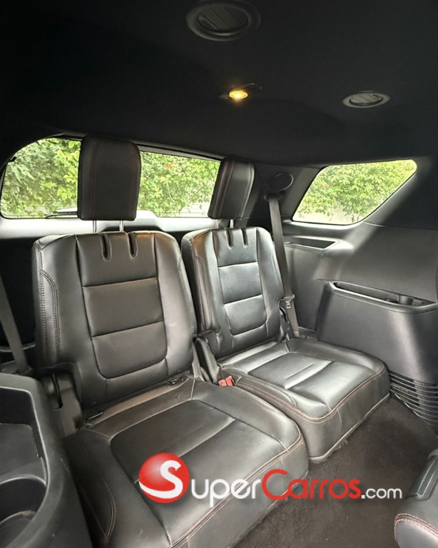 2016 Ford Explorer — foto 11 / 11