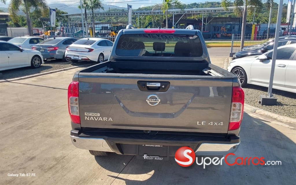 2020 Nissan Navara LE — foto 3 / 5