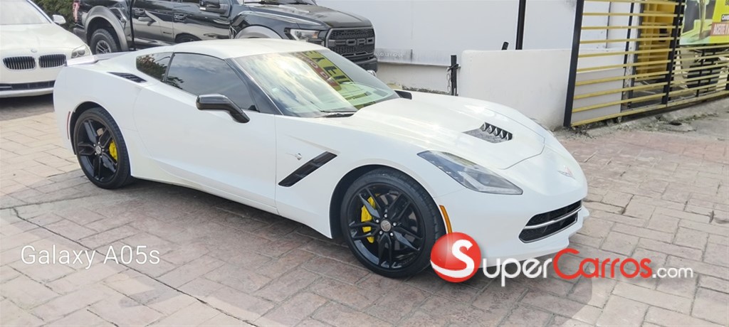 2015 Chevrolet Corvette Stingray — foto 3 / 4