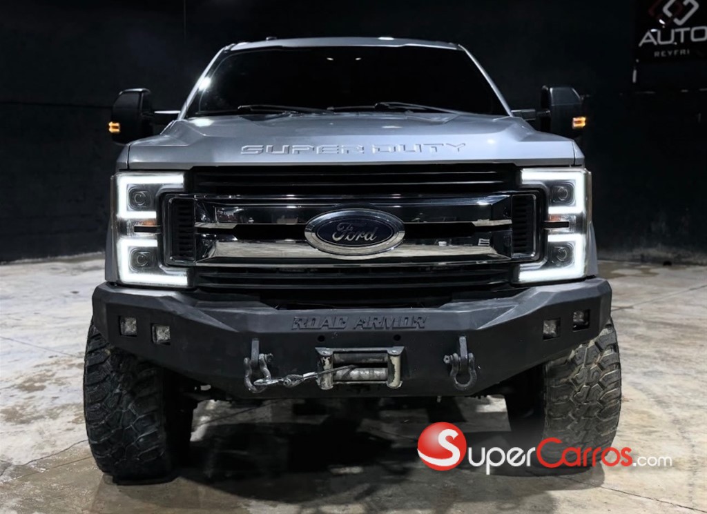 2017 Ford F 350 Super Duty — foto 3 / 10