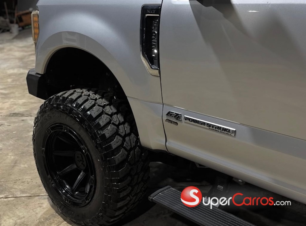 2017 Ford F 350 Super Duty — foto 6 / 10
