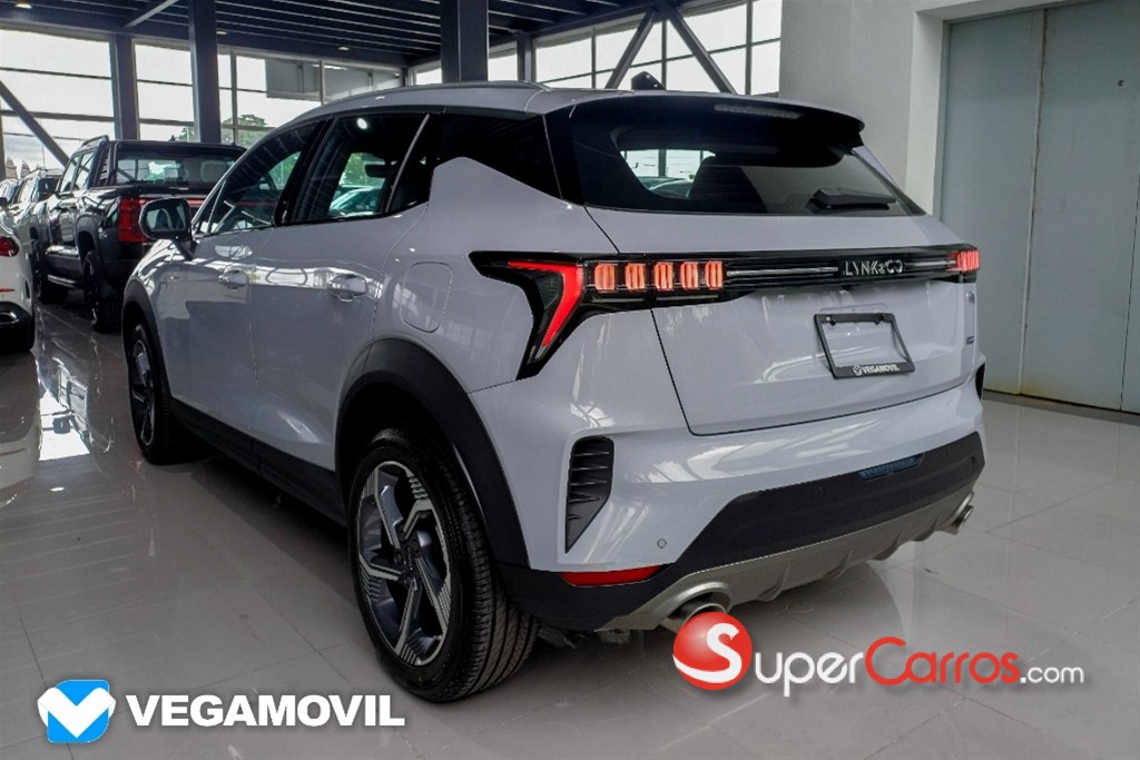 2025 Lynk CO 06 Hyper Pro — foto 4 / 12