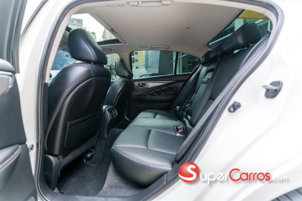 2016 Infiniti Q-50 — foto 3 / 9