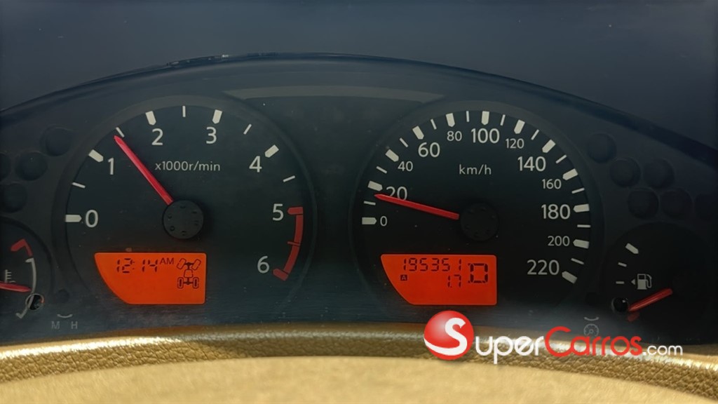 2011 Nissan Navara LE — foto 12 / 12