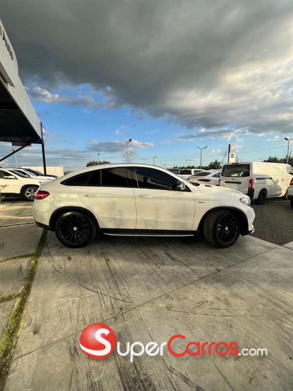 2016 Mercedes-Benz Clase GL 400 — foto 5 / 10