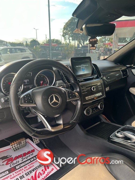 2016 Mercedes-Benz Clase GL 400 — foto 7 / 10