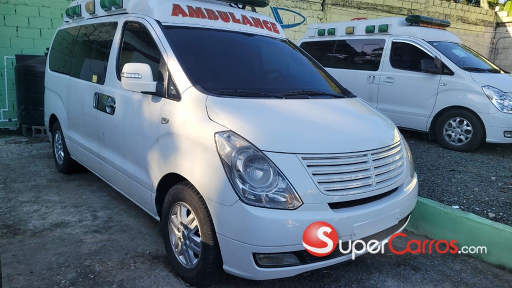 2013 Hyundai Grand Starex AMBULANCIA