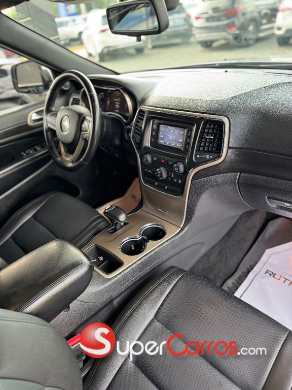 2014 Jeep Grand Cherokee Laredo 4x4 — foto 4 / 11