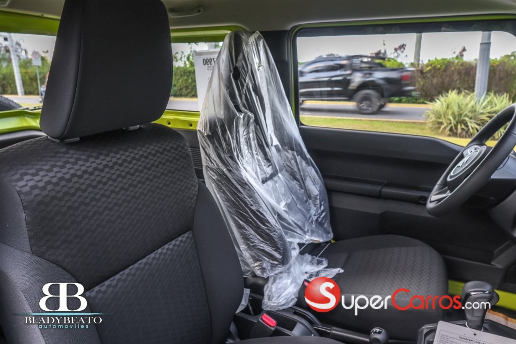 2026 Suzuki Jimny GLX — foto 5 / 9
