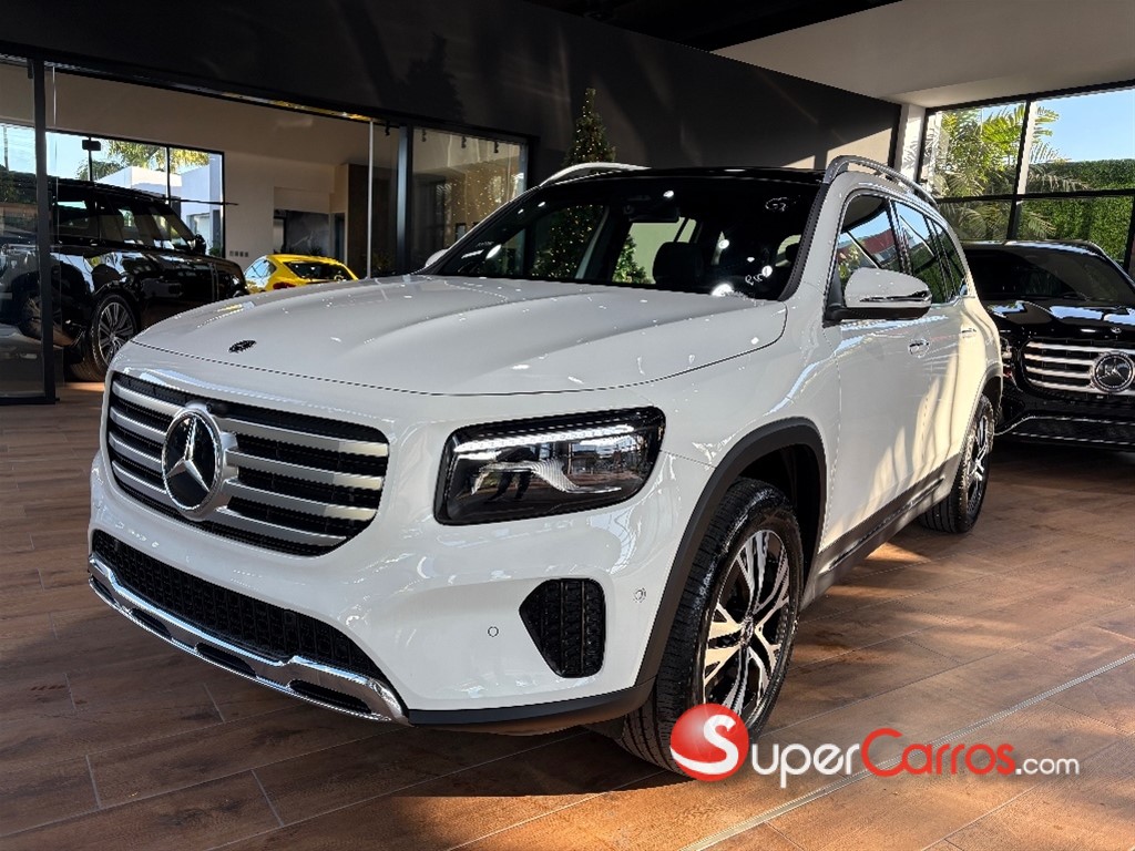 2025 Mercedes-Benz Clase GLB 200 Progressive
