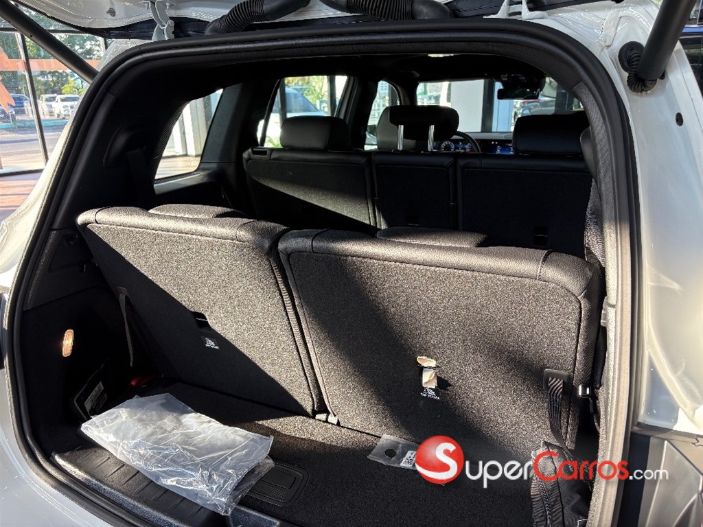 2025 Mercedes-Benz Clase GLB 200 Progressive — foto 4 / 9