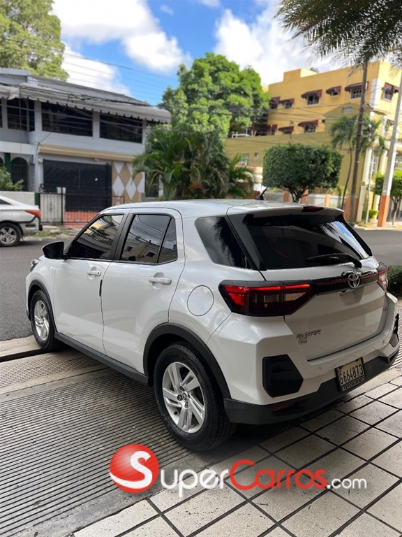 2024 Toyota Raize — foto 5 / 8