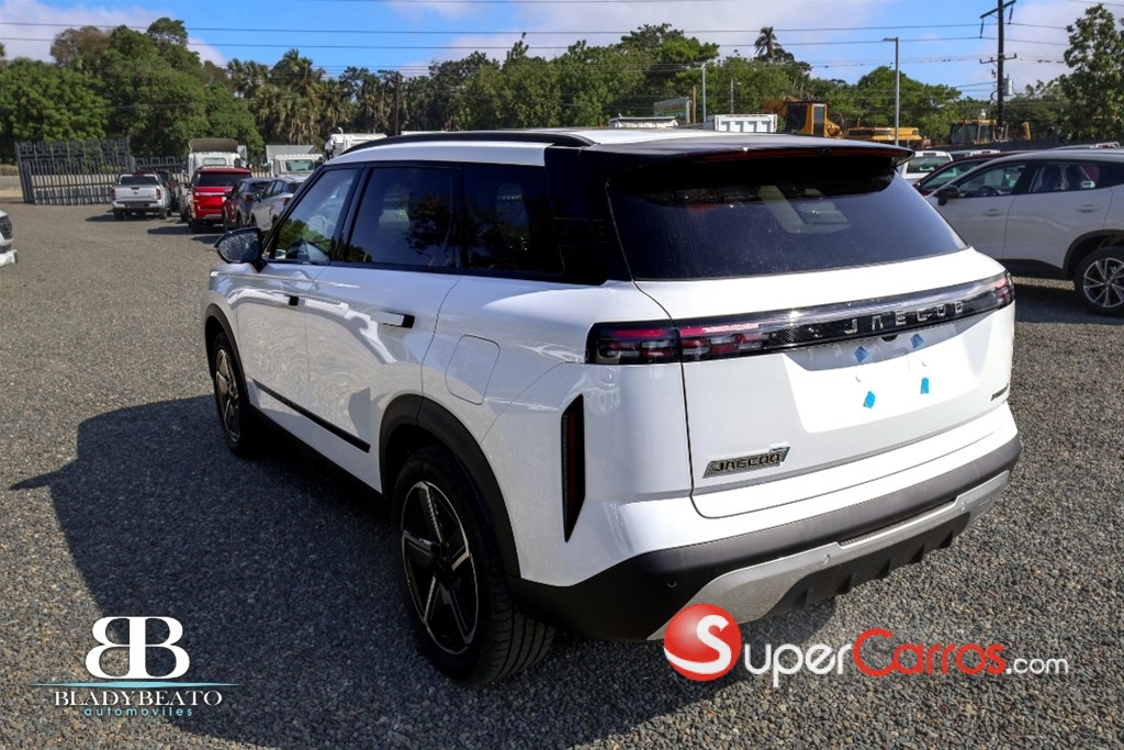 2026 JAECOO J7 PHEV PREMIUM — foto 10 / 11