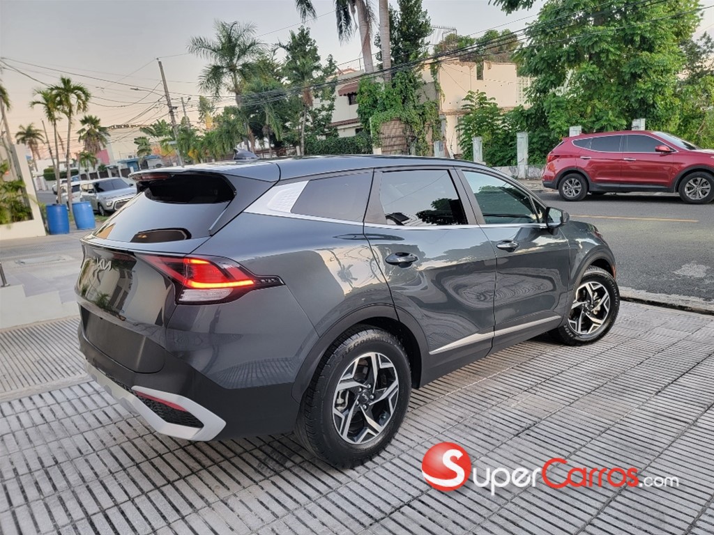 2023 Kia Sportage LX — foto 4 / 8