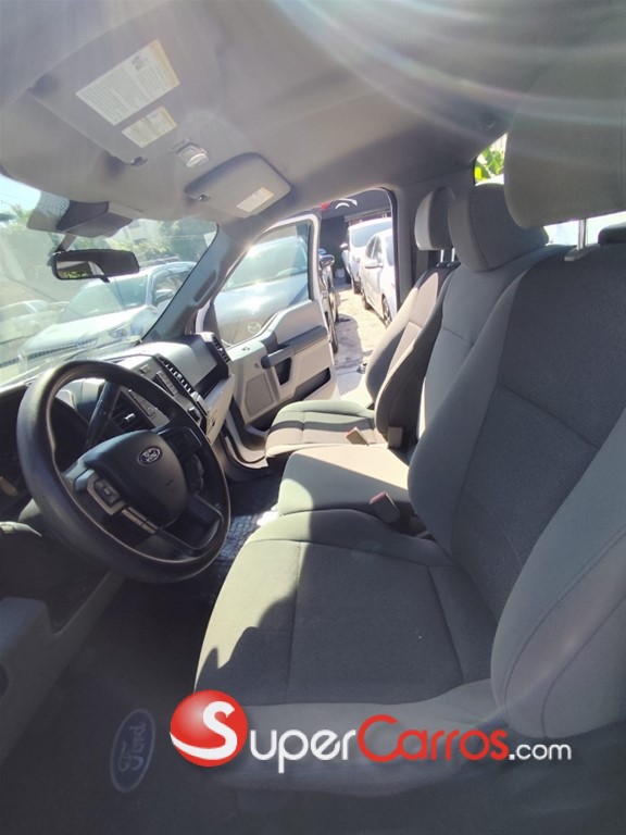 2020 Ford F 150 XLT — foto 3 / 11
