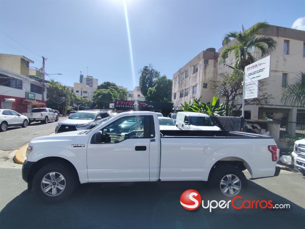 2020 Ford F 150 XLT — foto 9 / 11