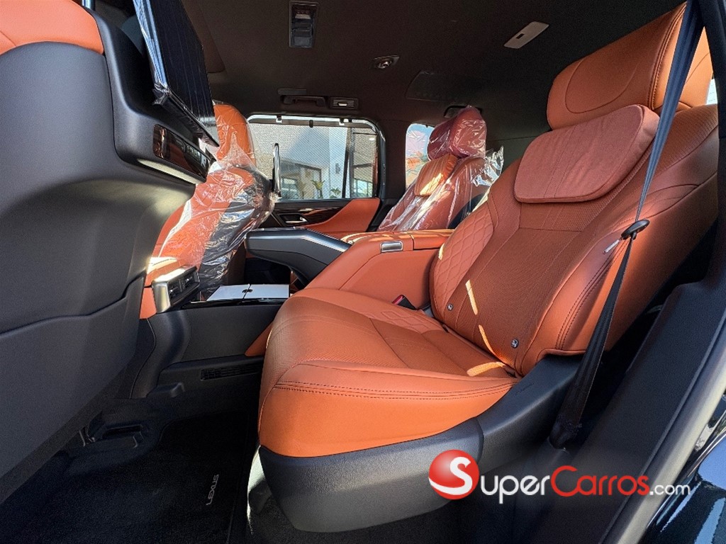 2026 Lexus LX 700 VIP — foto 5 / 9