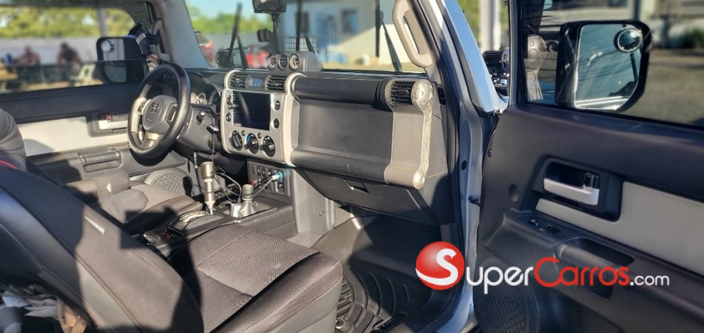 2007 Toyota FJ Cruiser — foto 3 / 12