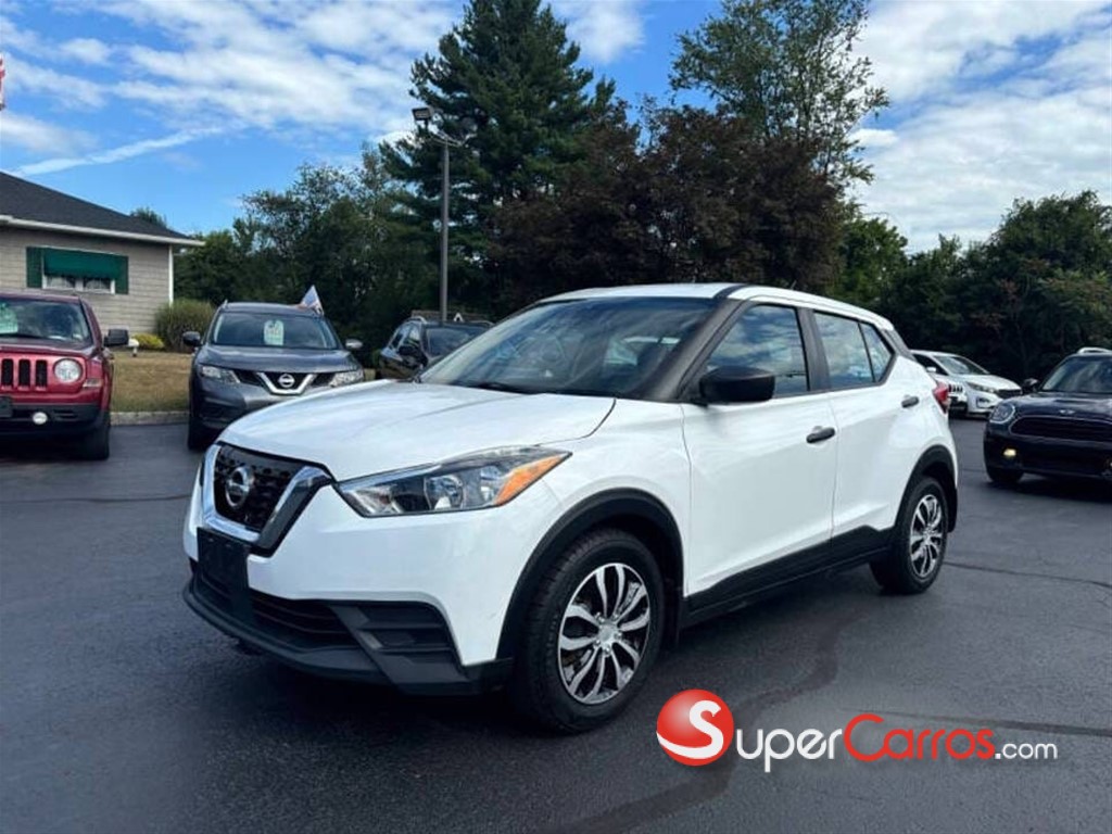 2020 Nissan Kicks — foto 2 / 9