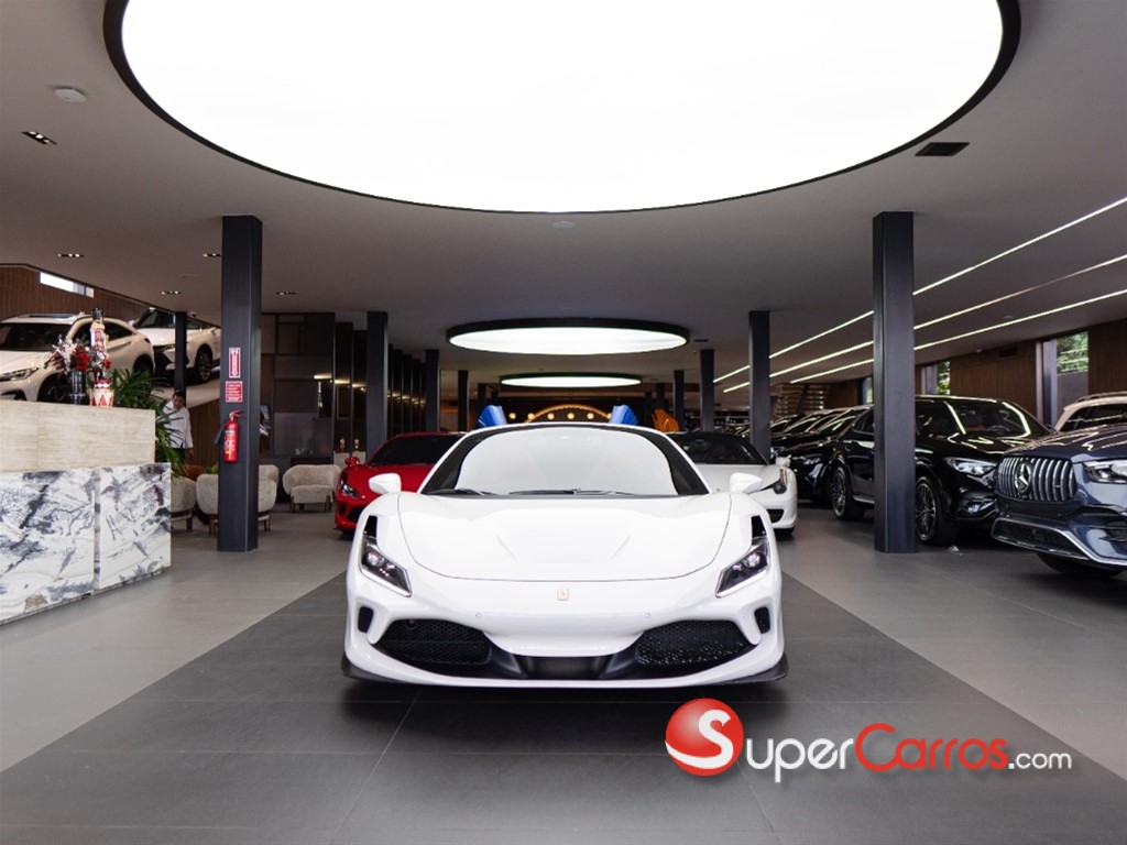 2022 Ferrari F8 Spider — foto 2 / 9