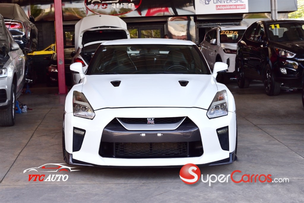 2009 Nissan GT-R Black Edition — foto 3 / 12