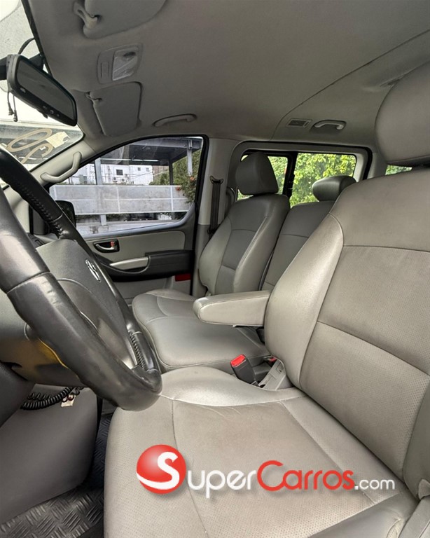 2020 Hyundai Starex — foto 8 / 10